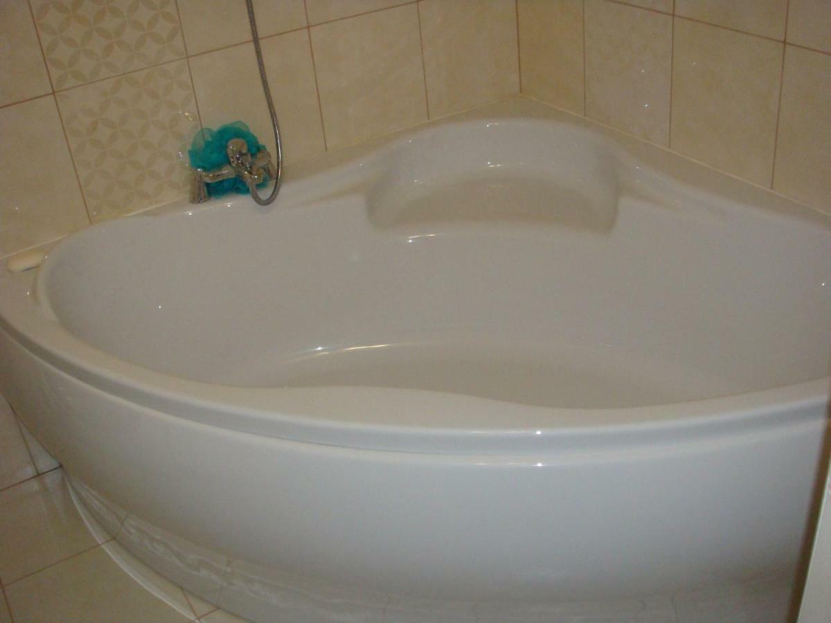 2 К.К.Люкс На Проспекте Мира,1, Г. Николаев Apartment Bagian luar foto