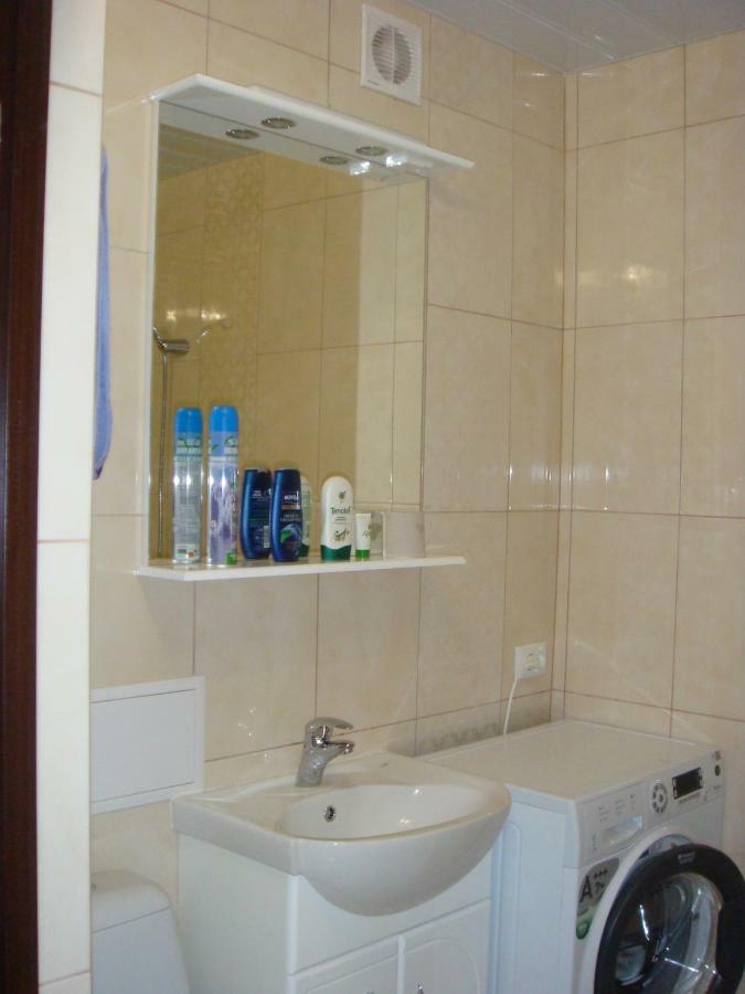 2 К.К.Люкс На Проспекте Мира,1, Г. Николаев Apartment Bagian luar foto